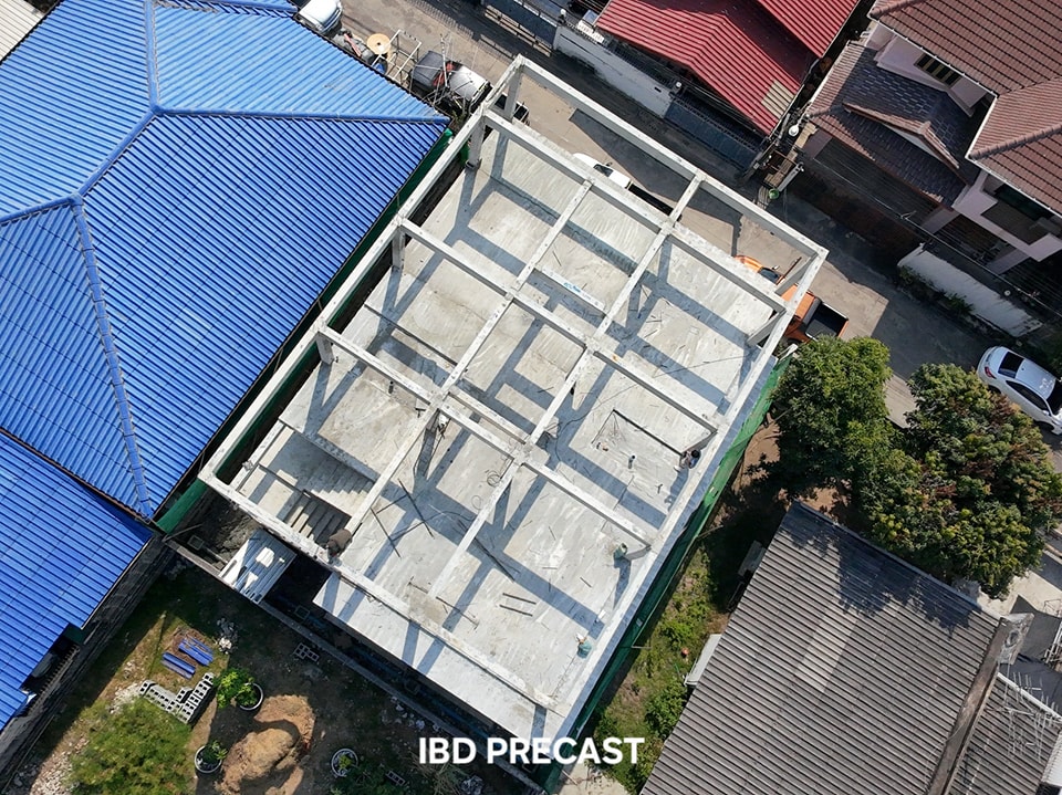 3-Story Residential Building ลาดพร้าว - Image 2